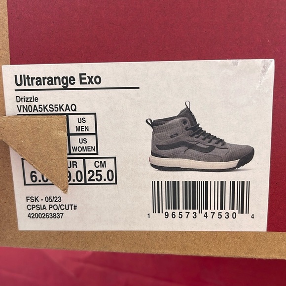 Vans Men’s Sneakers Ultrarange Exo
Drizzle
VN0A5KS5KAQ
Sneakers Boots - Picture 16 of 16